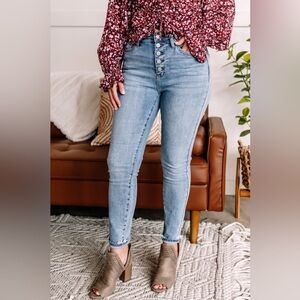 5 Button Skinny Fit Judy Blue Jeans- Size 13/31